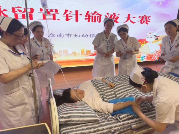 “靜益求精、脈向安全、針心守護(hù)”護(hù)理技能大賽575