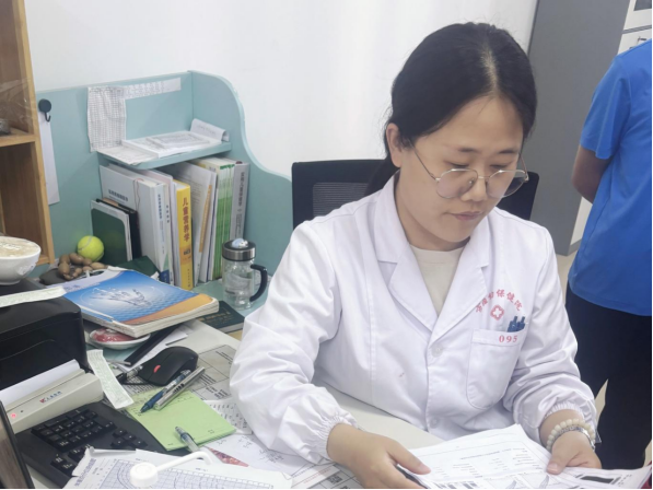 院網(wǎng)站-淮南市婦幼保健院成功舉辦“健康成長，兒保相伴”義診活動(dòng)172